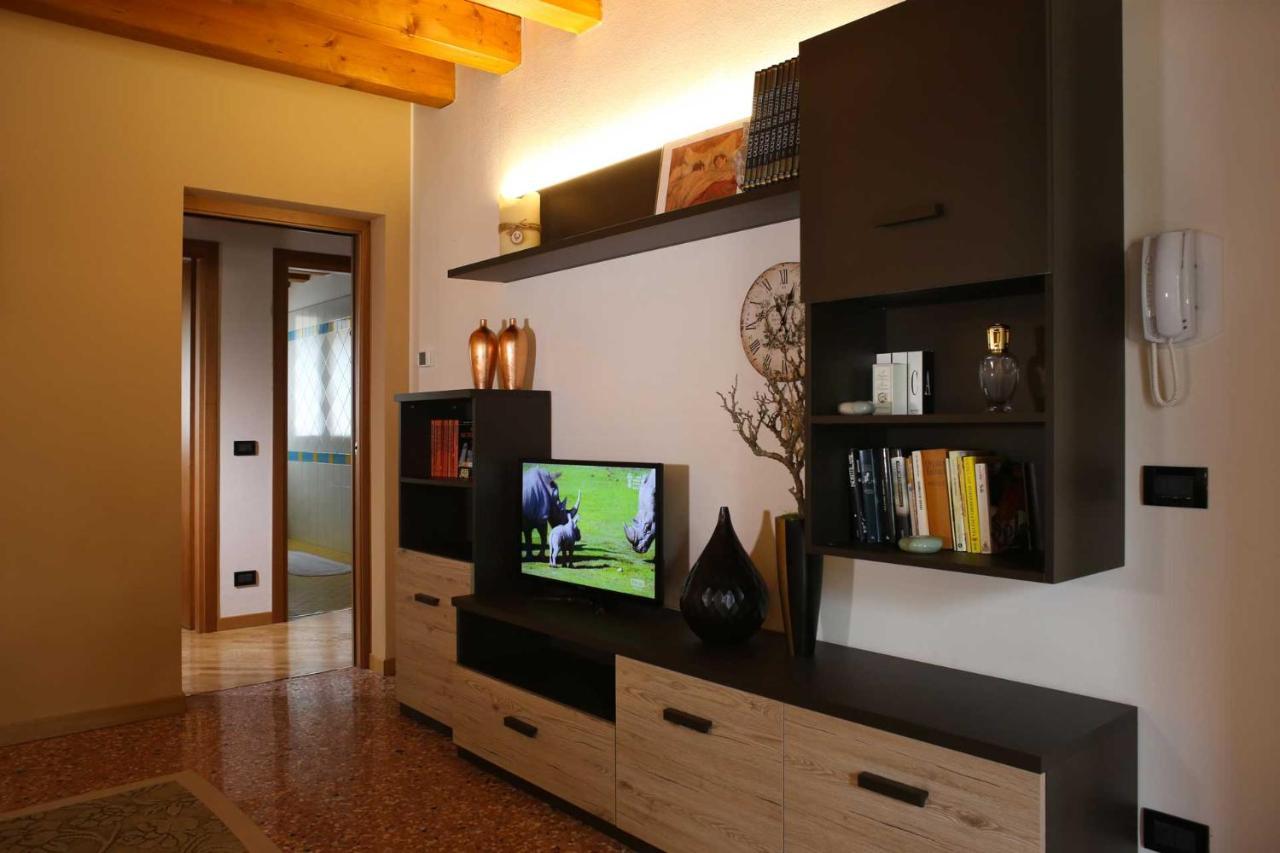 Villa Tiziano Residence Rosà Buitenkant foto